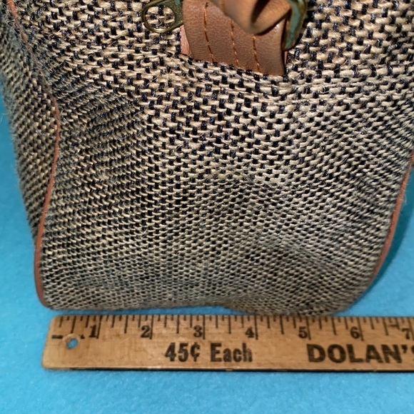 SAKS FIFTH AVENUE Travel bag and toiletry case tweedy texture lined inside both - Picture 12 of 13